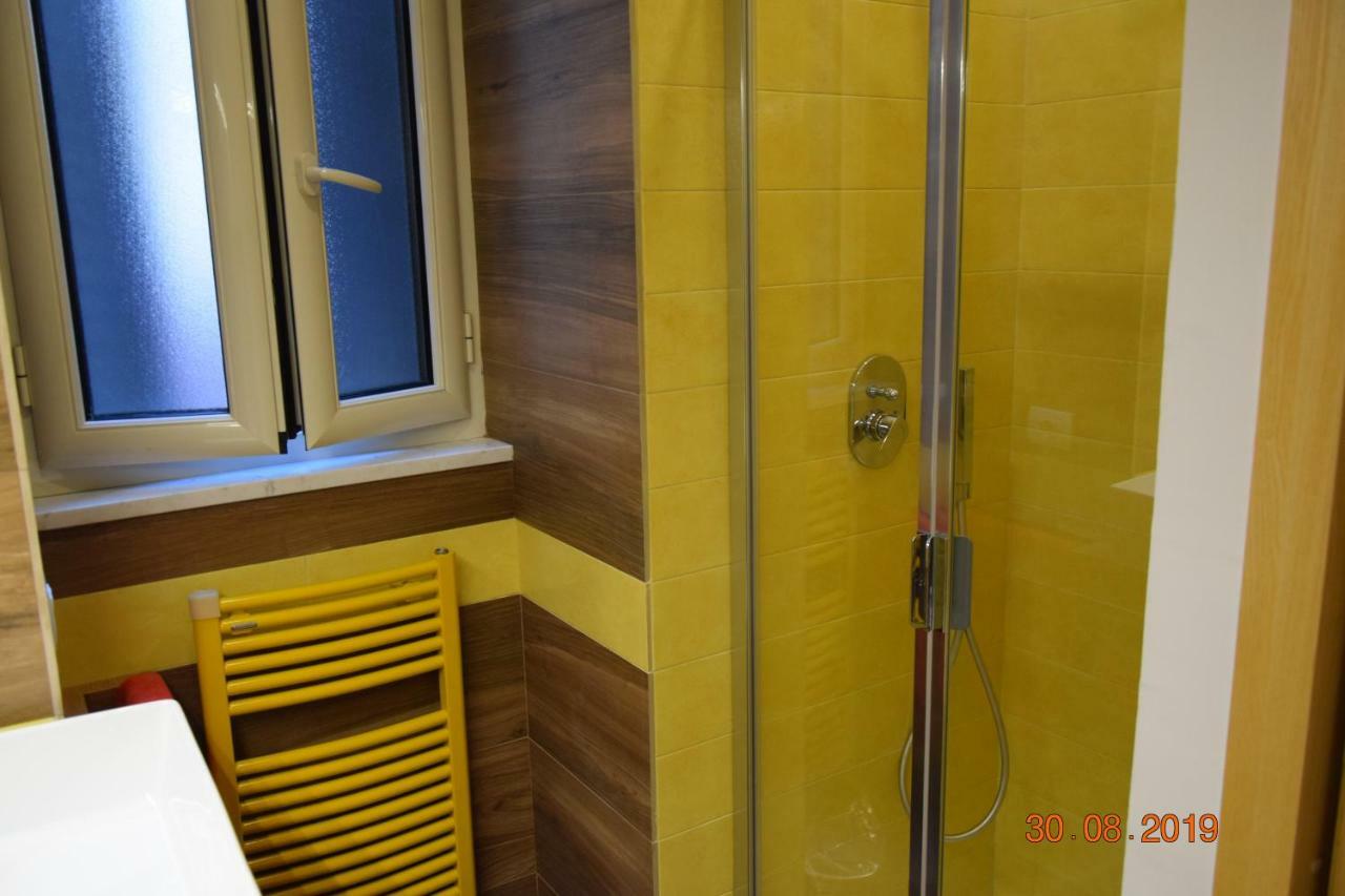 Apartamento Incanto A Chiaia